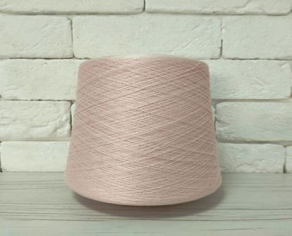  Зображення Трикотажна пряжа 22056 РОЖЕВИЙ (50% віскоза 50% акрил). 1700 м/100 г 